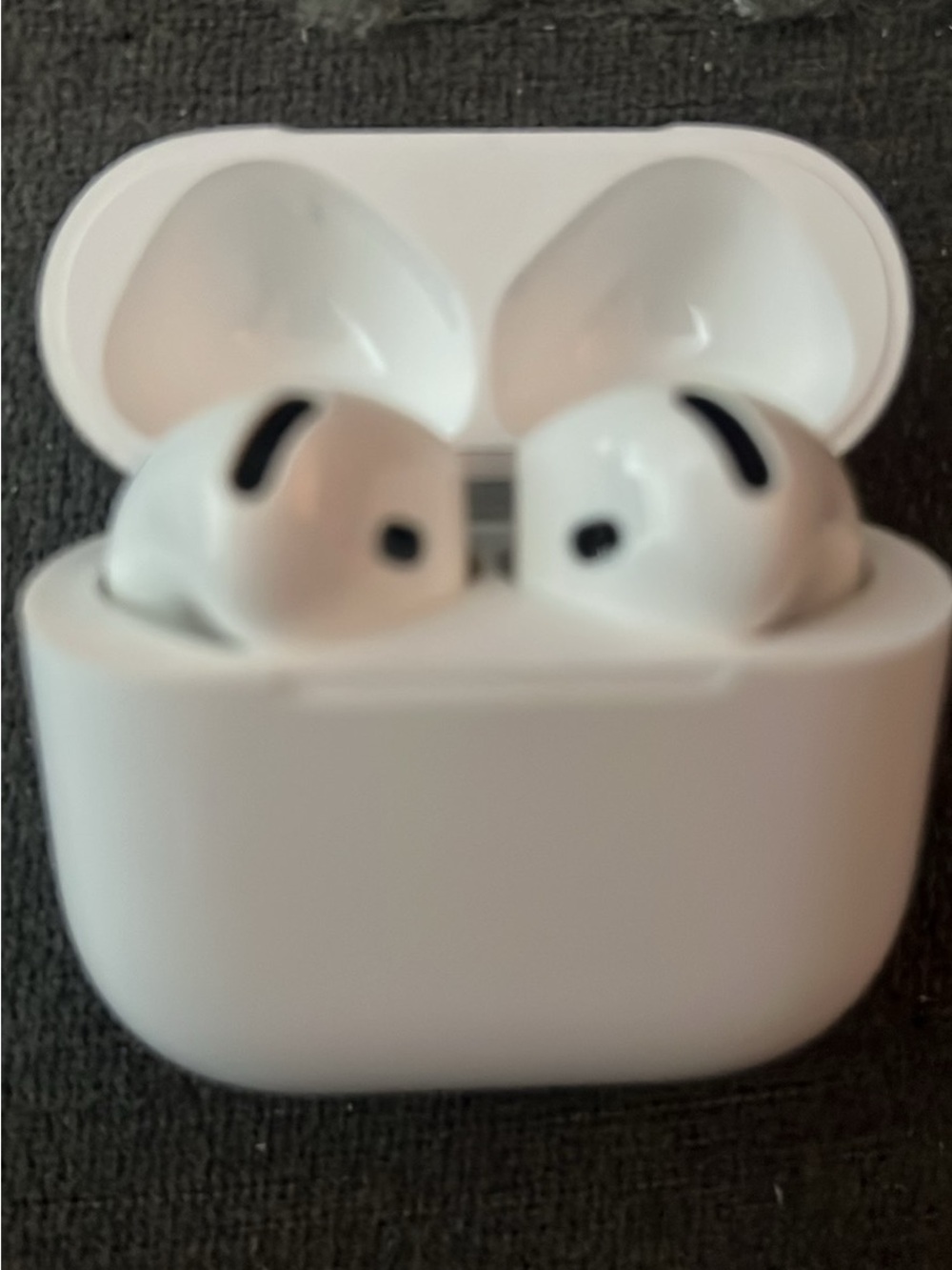 Apple True Wireless Earbuds with Charging Case - White
